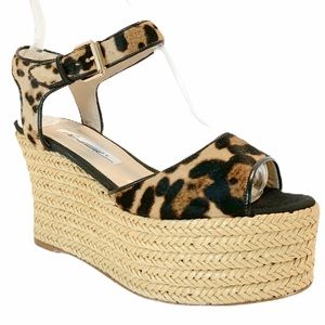 Brian Atwood   Sandals NEW.